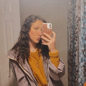 Meet your Posher, Shannon